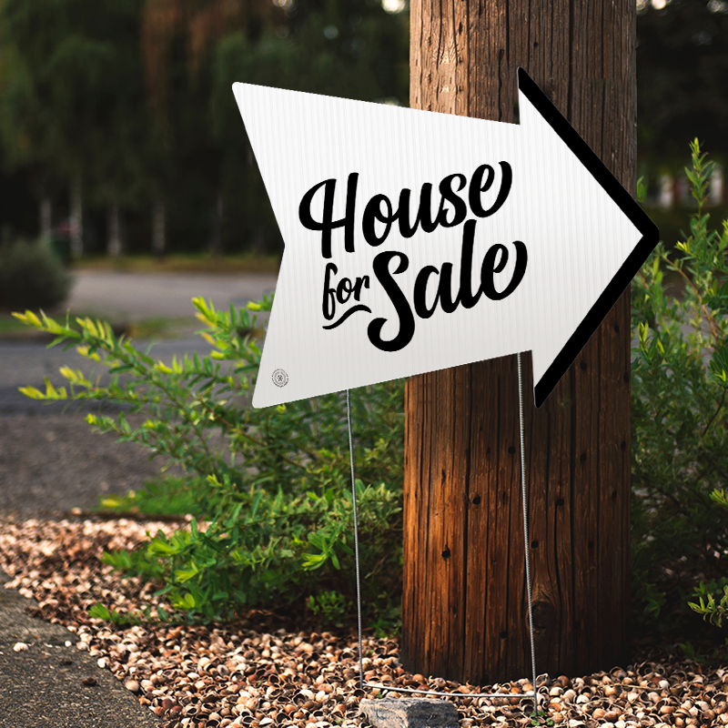 House For Sale - Arrow-Shaped Directional 4